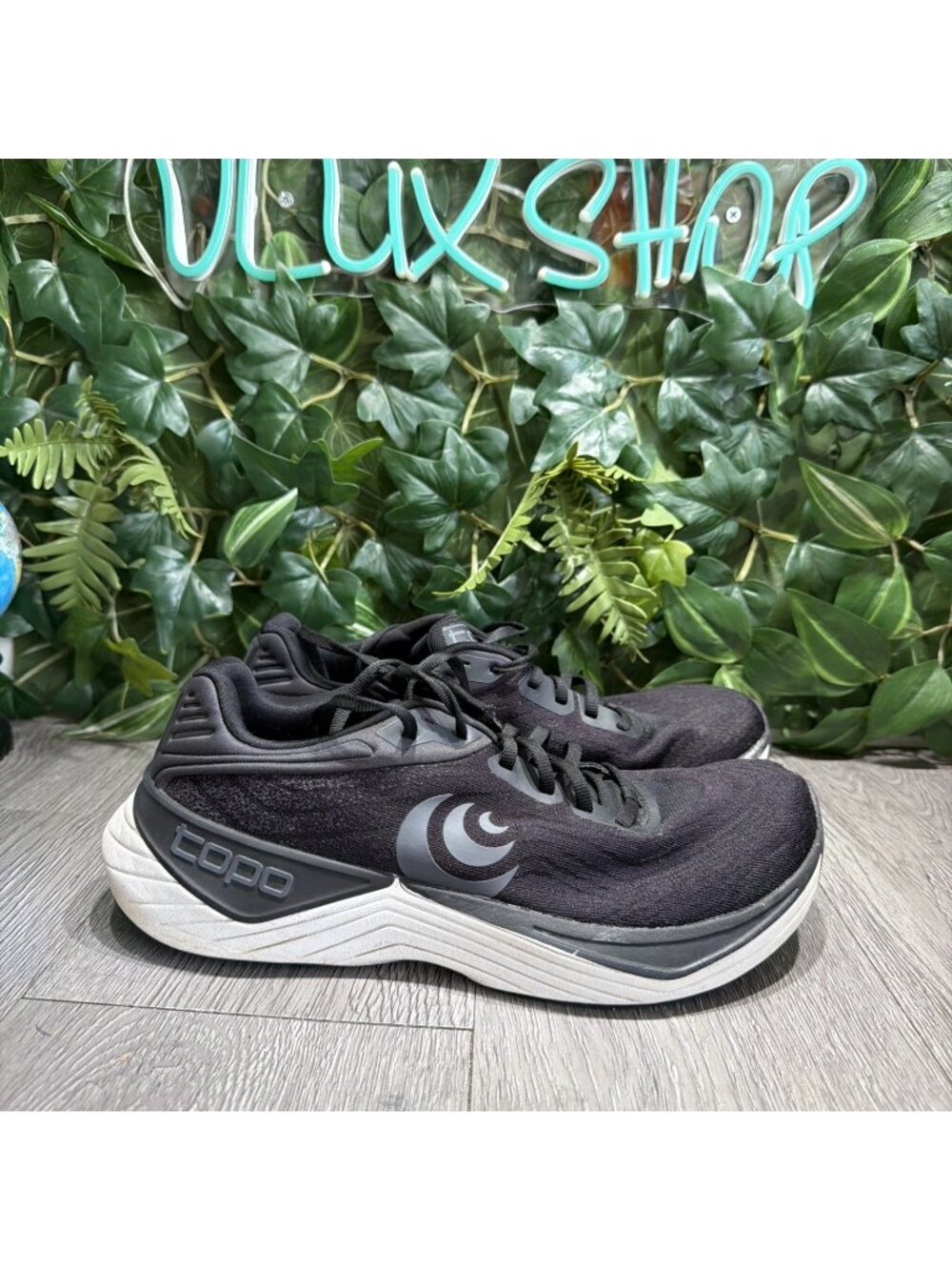 Topo Athletic Shoes Ultrafly 3 Black Road Running Sneakers Womens Size 8.5